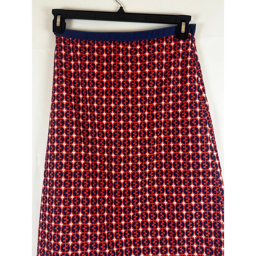 Boden Printed Skirt size 4 Knee Length Zips in the back fully lined